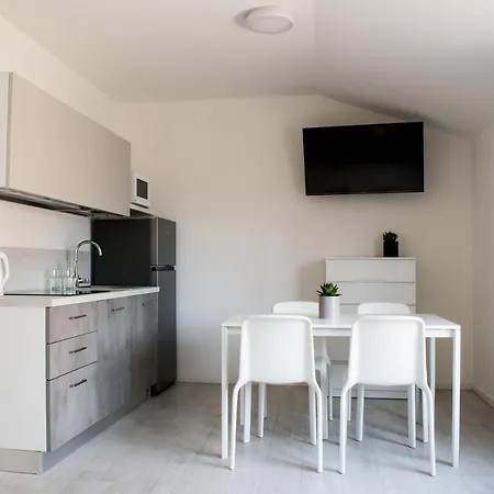 Ca Rita Apartment *